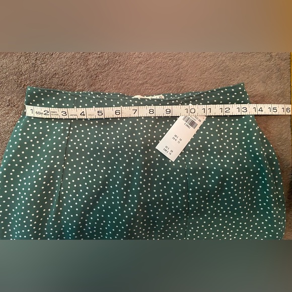Abercrombie & Fitch Green Polka-Dot Midi Skirt XS new with tags - Picture 3 of 6
